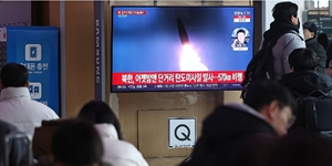 북한 올해 처음 동해상으로 발사체 발사, 일본 방위성 ‘탄도미사일 추정’