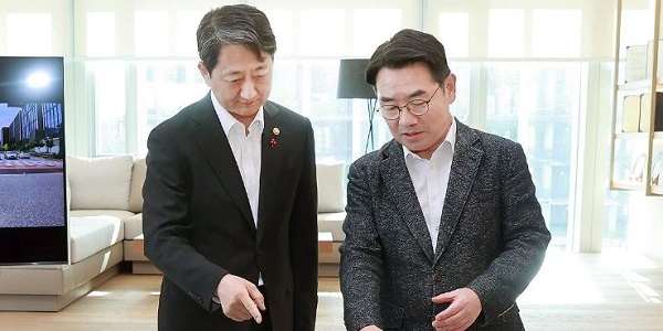 산업부 장관 안덕근 "팹리스 경쟁력 높인다, 상반기 중 강화방안 마련"