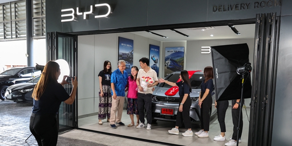 BYD 작년 순이익 310억 위안으로 급증, 전기차 판매량도 테슬라와 격차 좁혀