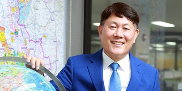 파멥신 3년간 무보수 경영 각오 김정규 타이어뱅크 회장, 
