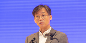 최우형 케이뱅크 기업공개 속도전, 토스뱅크에 뒤쳐질 수 없다는 '의지'