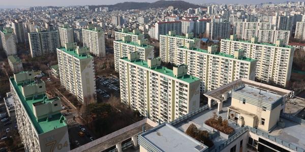 [부동산VIEW] 지금은 서울 아파트 재건축 투자에 신중할 때