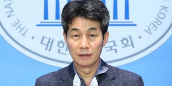 [총선핫스팟] 서울 구로을 '남북회담 주역' 윤건영 vs '북한인권 선봉' 태영호