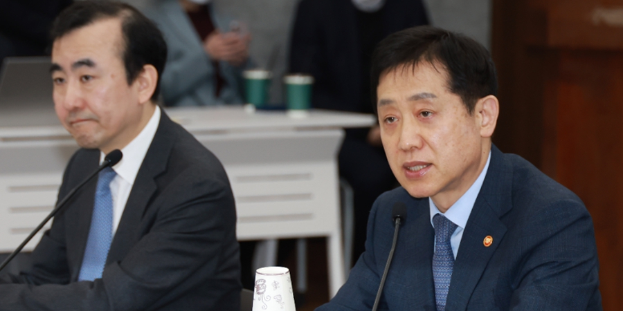 금융위원장 김주현 "은행권 ELS 사태 자율배상의 배임 논란 이해 못 하겠다"
