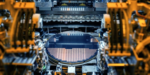 인텔이 애플 반도체 위탁생산 가능성, "TSMC 라이벌은 삼성전자 아닌 인텔"