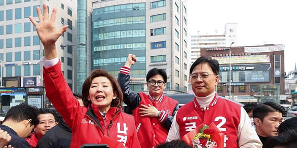 한동훈 서울 동작 찾아 장진영·나경원 지지 유세, “동작 미래 책임지겠다”