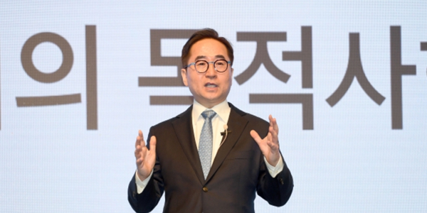 삼성전기 주총에서 장덕현 “내년 전장 매출 목표 2조" "AI 관련 매출 매년 2배 성장”