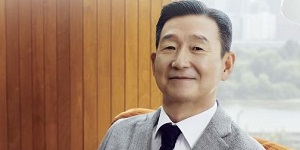 LG유플러스 대표 황현식 자사주 1만5천 주 매입, “책임 경영 강화 위해” 