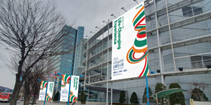 세븐일레븐 가맹 경영주 대상 상품전시회 개최, 새 PB 상품 포함 차별화 나서