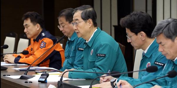 한덕수, 의대 교수 향해 