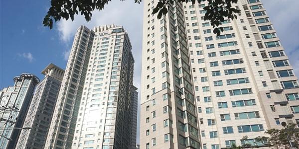 [서울아파트거래] 목동현대하이페리온2차 26억, 대치르엘 25.5억 매매