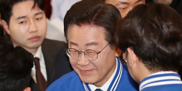 이재명 총선 대승으로 '차기 대선주자' 청신호, 사법리스크와 계파갈등은 뇌관