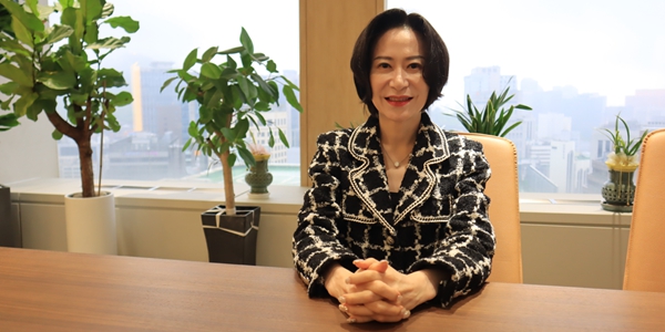 롯데장학재단 이사장 장혜선 "신격호 할아버지와 비밀 나눈 '베프', 창업주 정신 알리고 싶어"