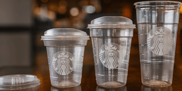 스타벅스 플라스틱 사용 20% 감축한 컵 출시, "환경 영향 계속 줄여나갈 것"