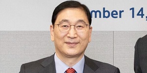 현대건설 매출 구조적 성장 진입, <a href='https://www.businesspost.co.kr/BP?command=article_view&num=339228' class='human_link' style='text-decoration:underline' target='_blank'>윤영준</a> 연임 첫해 수익성 개선 고삐 죄 