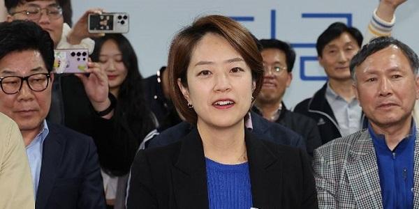 고민정 민주당 대표 여성 정치인으로 발돋움, 서울 광진을에서 재선 성공