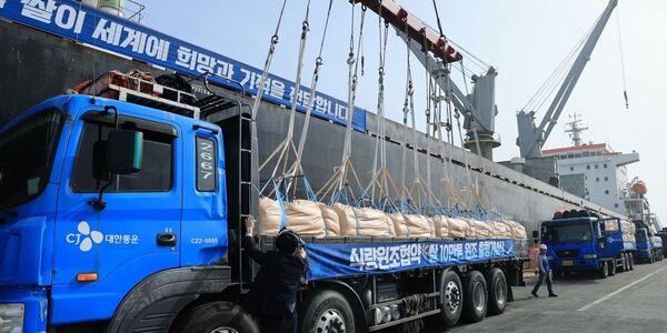 CJ대한통운 식량위기국 원조사업 7년 연속 참여, 국내 쌀 운송 도맡아