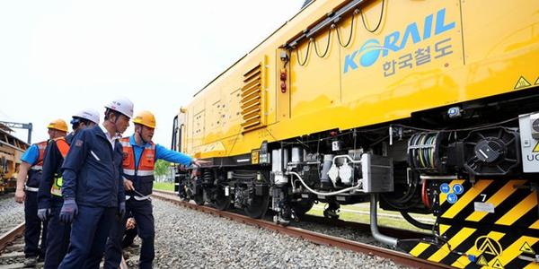 코레일, 일반철도 구간에 승차감 높이기 위한 레일밀링차 도입