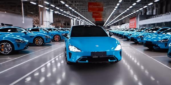 샤오미 전기차 SU7 올해 판매목표 달성 임박, 