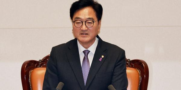 22대 전반기 국회의장에 우원식 선출, “국회법에 따라 국회 운영할 것”