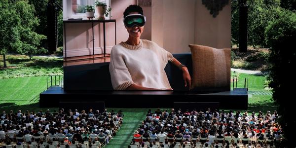 애플 챗GPT 쓰면서 오픈AI에 돈 안 낸다, 오히려 돈 받는 사업모델 고려