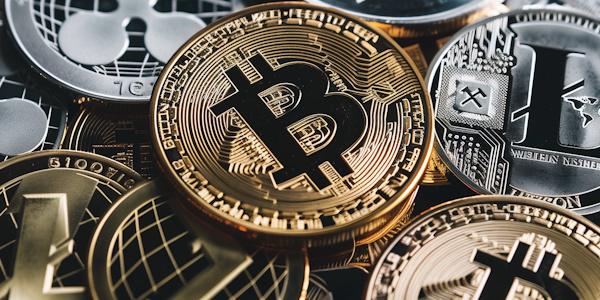 비트코인 8180만 원대 하락, 가상화폐 ‘트론’ 개발자 이더리움 1614개 사들여 