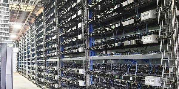 비트코인 채굴 업체가 AI 서버 협력사로 뜬다, 전력망과 인프라 노하우 확보
