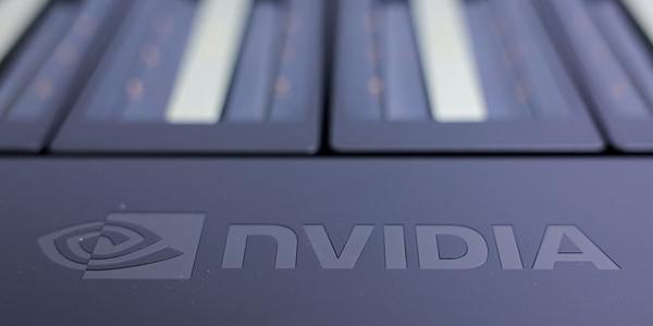 AI 관련주 투자에 ‘감가상각’ 리스크 떠올라, 엔비디아 반도체 수명 '한계'