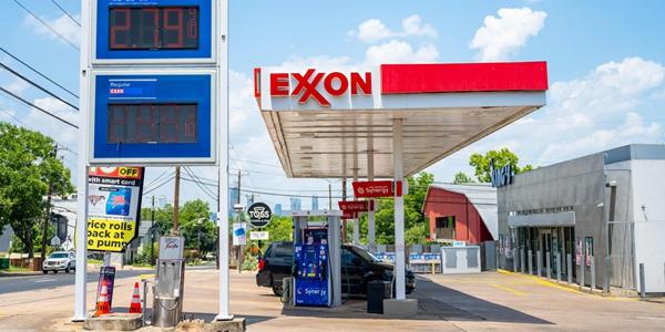 글로벌 석유 메이저 2050년에도 수요 견조 전망, '넷제로 비관론'에 힘 실려 