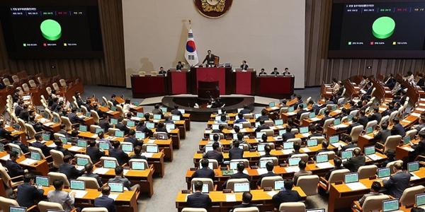 ‘양육없이 자녀재산 상속없는’ 구하라법안 국회 본회의 통과, 2026년시행