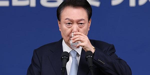 야당 '세대별 차등보험료율' 반발하고 여론도 나빠, 윤석열표 연금개혁 ‘험로’