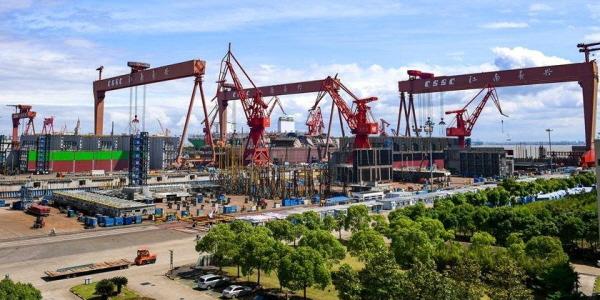 한국투자 “중국 1·2위 조선소 합병은 구조조정 일환, 한국 조선에 단기적 영향 없어”