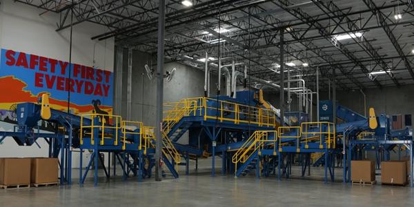 고려아연, 한화솔루션과 태양광 폐패널 재활용 프로젝트 추진 협약 