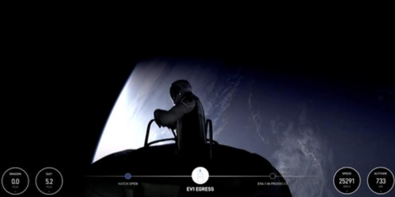 스페이스X 민간인 사상 첫 우주 유영 성공, 상업용 우주 비행 시대 눈앞에