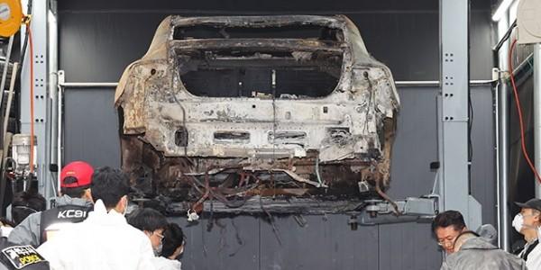 ‘전기차 화재’ 벤츠 EQE 차주들 집단소송, 1인당 3억5천만 원 손해배상 청구