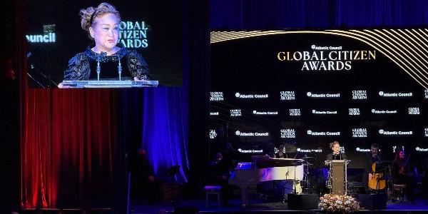 CJ 이미경 ‘세계시민상’ 받아, “문화는 배려·희망·공감의 다리 건설하는 힘” 