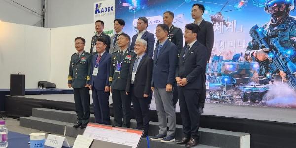 [현장] 국군의날 '로봇개'로 확인된 무인전투체계, 