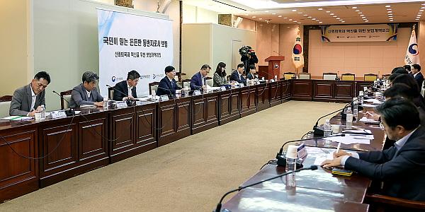 보험업계 무·저해지보험 ‘예외모형’ 눈치싸움 치열, '고양이 목에 방울 달기'
