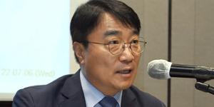 코오롱글로벌 실적 개선 기다림 길어진다, 김정일 연임으로 어깨 더 무거워져