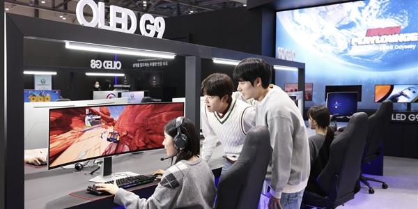 삼성전자 ‘지스타 2024’에서 오디세이 모니터 체험존 ‘올 레디 OLED’ 운영