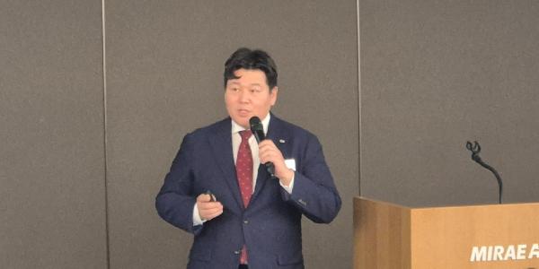 [현장] 미래에셋운용 미국 AI반도체 투자 ETF 출시, 