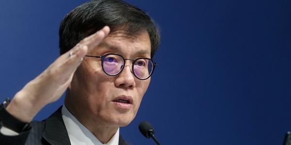 한은 이창용 선택은 '금리인하', 경기 불확실성 대비 아닌 경기부양에 힘줬다