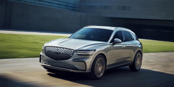 제네시스 GV70 전동화 부분변경 모델 디자인 공개, 내년 1분기 출시