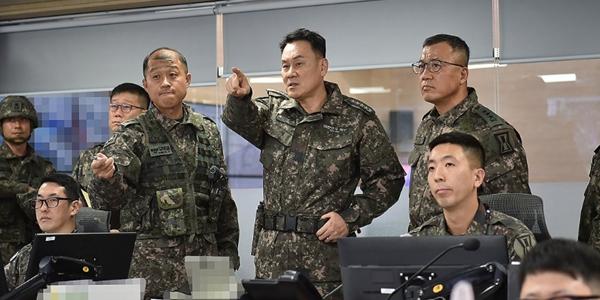 합참의장 김명수 "북한 오판 않도록 철저 대비, 부대 이동은 합참이 통제"