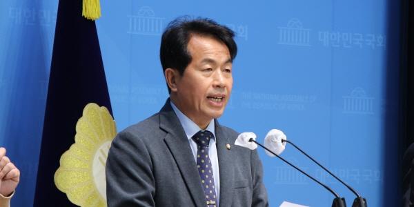진보당 윤종오 발의 '무제한 임대차 계약 갱신' 법률개정안, 결국 철회 처리