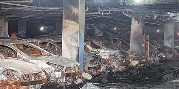 인천 아파트 지하주차장 벤츠 전기차 화재로 직접적 재산피해액만 38억 추산