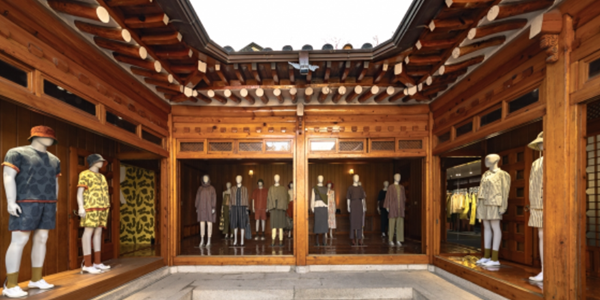 신세계인터내셔날 자주 리브랜딩 기념 팝업 행사, 