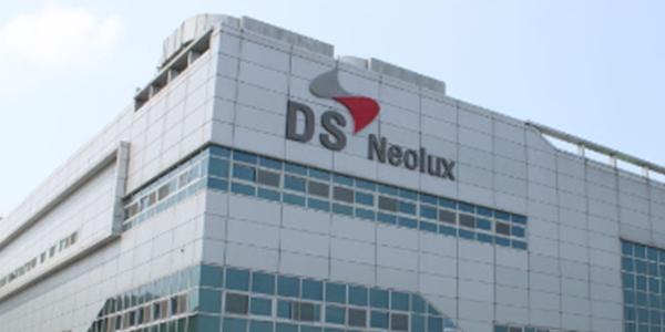 덕산네오룩스 주가 장중 5%대 강세, 주가 조정 과도하다는 증권가 분석 나와