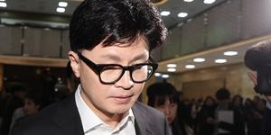 '윤석열 탄핵 후폭풍' 국힘 최고위원 5명 전원 사퇴, 한동훈 지도부 붕괴 앞둬