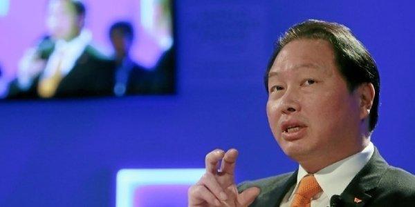 최태원 SK와 SK하이닉스서 상반기 보수 47억, 곽노정 34억 유영상 26억 